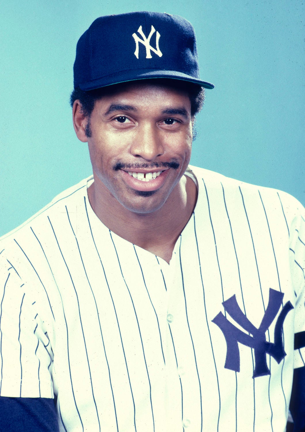 Winfield signs recordsetting deal with Yankees Baseball Hall of Fame